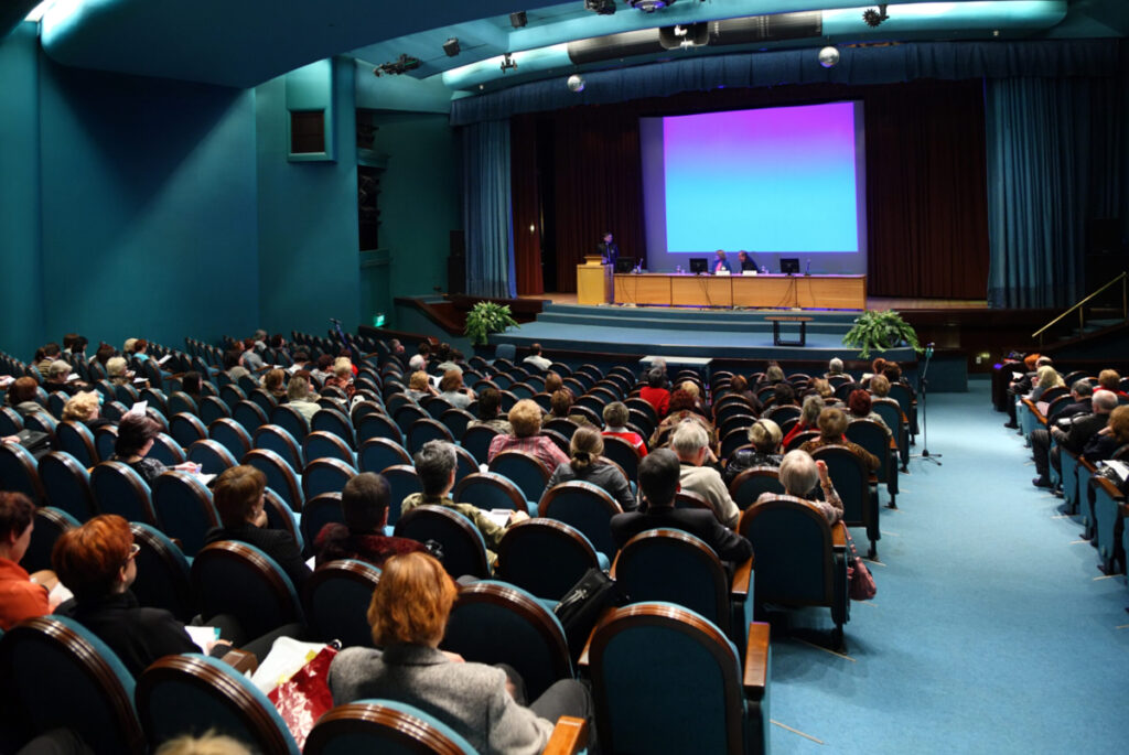 develop your business with keynote speakers